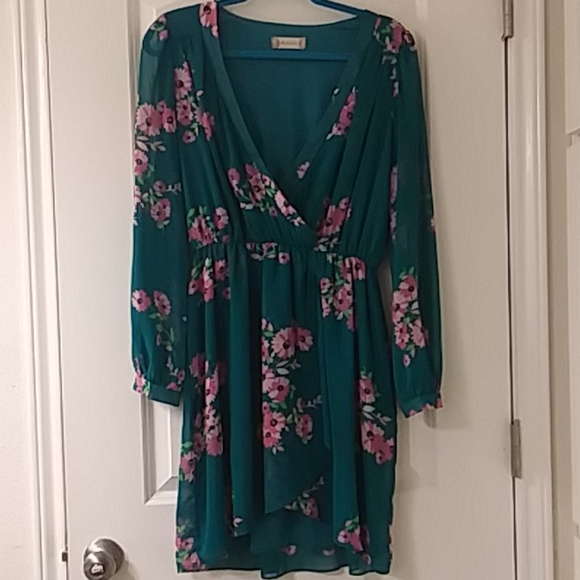 Altar'd State Dress - Picture 1 of 5